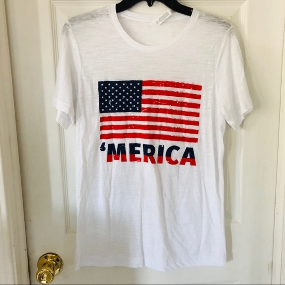 NWOT merica flag soft red white & blue 4th of July patriotic shirt Size small
